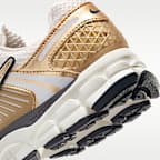 Nike Zoom Vomero 5 GOLD