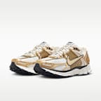 Nike Zoom Vomero 5 GOLD